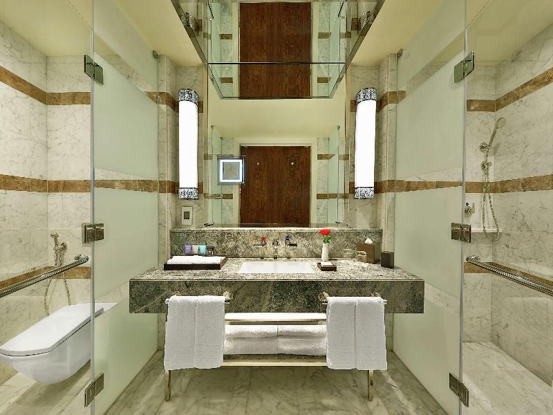 Conrad Makkah image