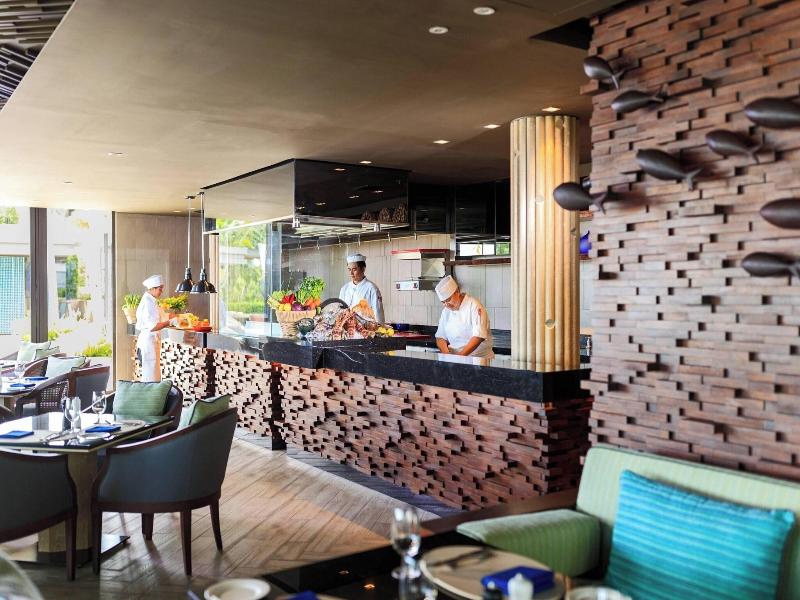 Phuket Marriott Resort and Spa, Nai Yang Beach image