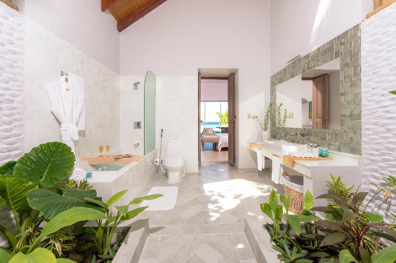 Malahini Kuda Bandos image
