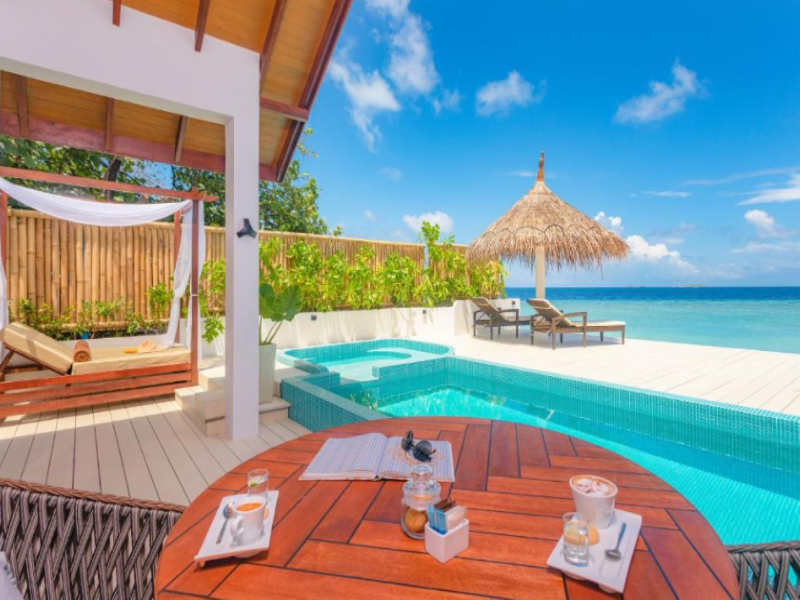 Malahini Kuda Bandos image