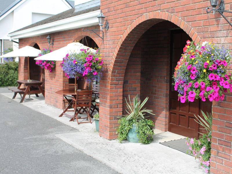 Riverview House image