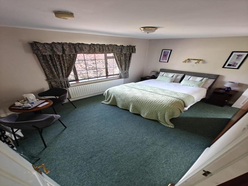 Riverview House image