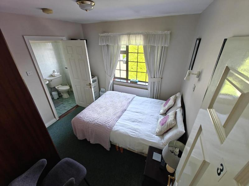 Riverview House image