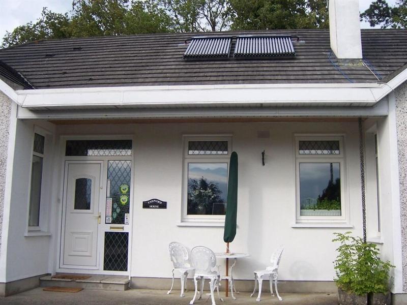 Launard House image