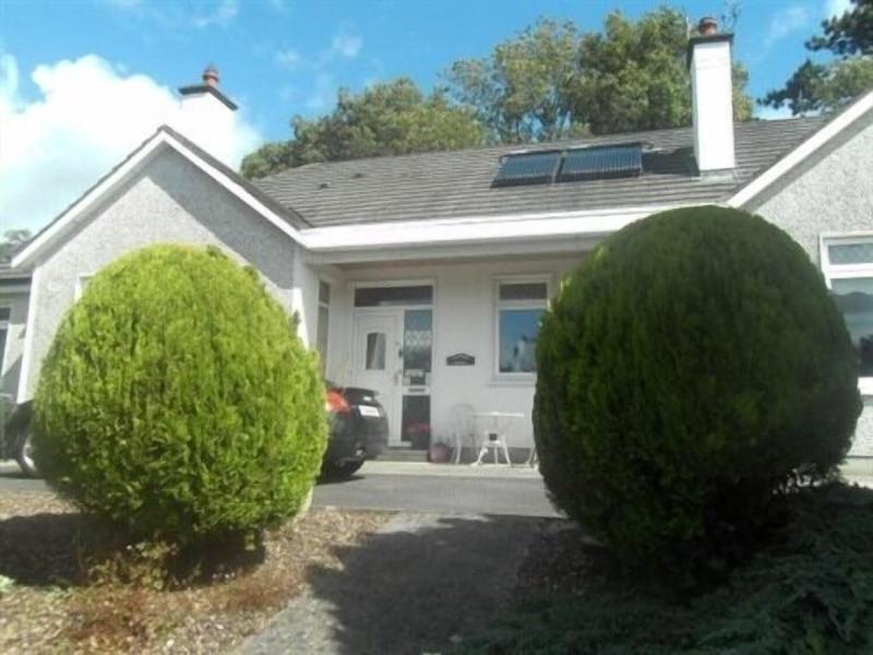Launard House image