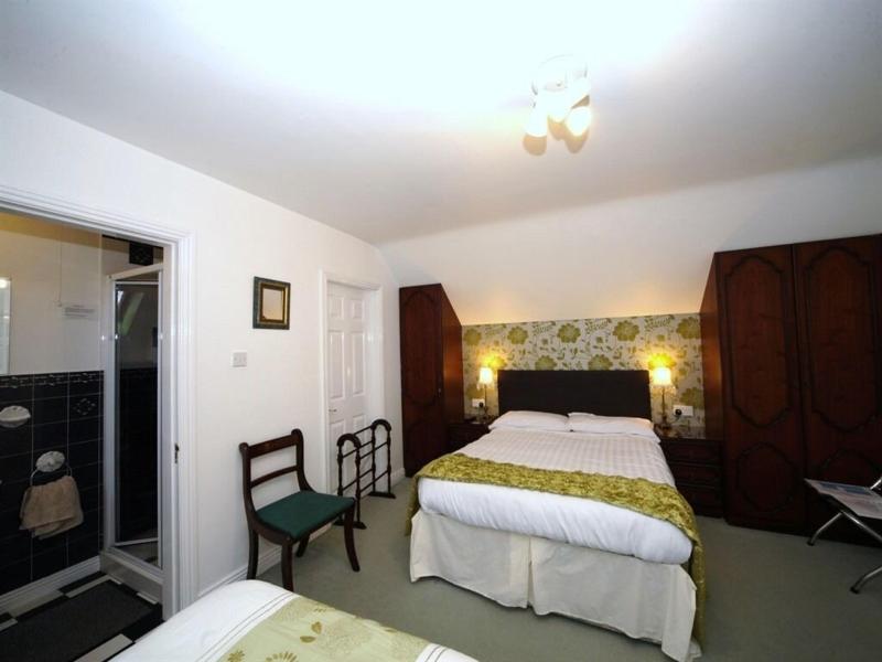 Launard House image