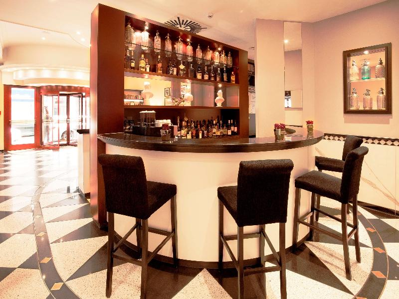 Victoria Hotel Frankfurt image