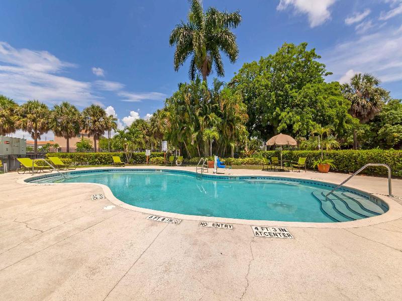 Extended Stay America Miami Airport Miami Springs image