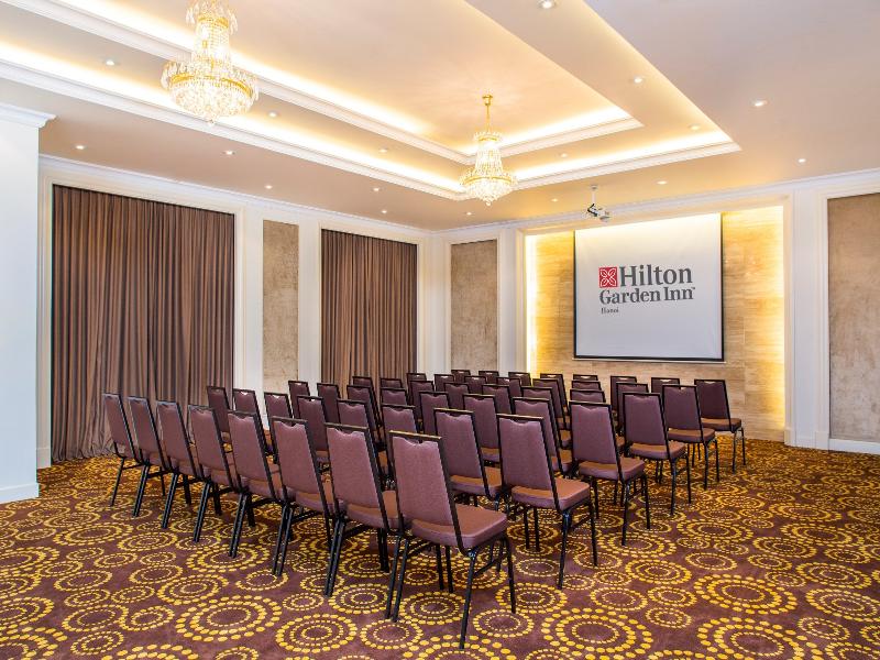 Hilton Garden Inn Hanoi image
