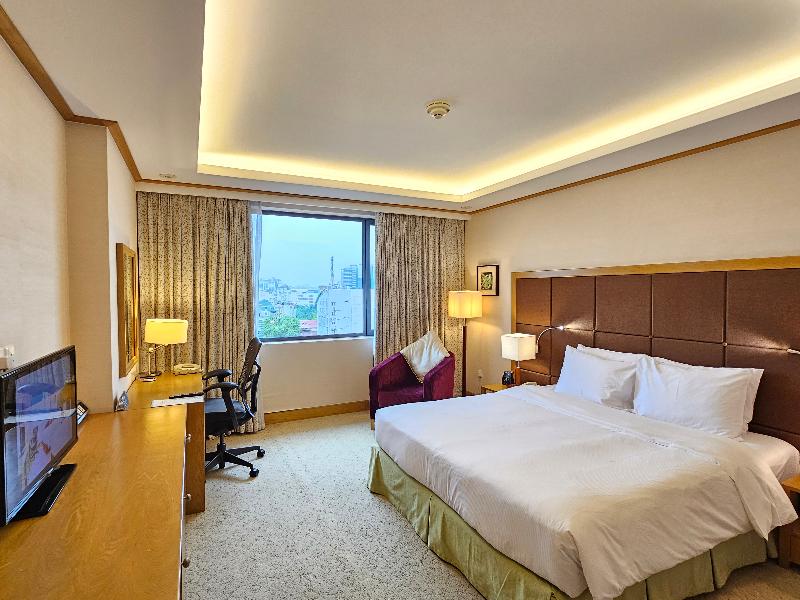 Hilton Garden Inn Hanoi image