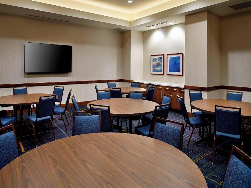 Courtyard Orlando Lake Nona image