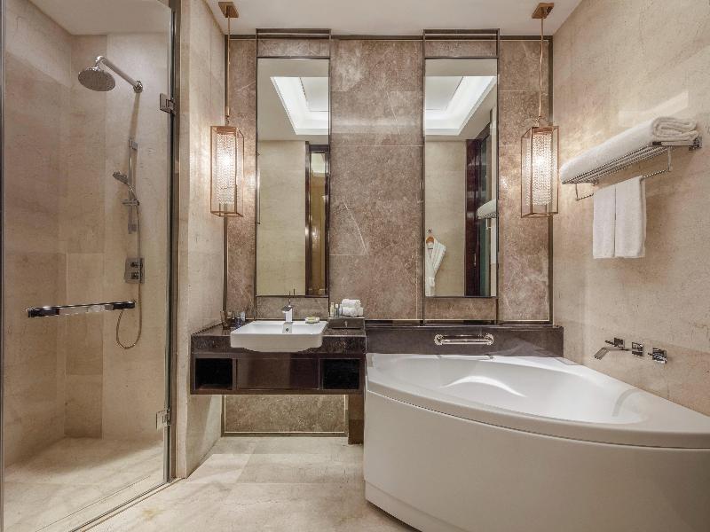 Hilton Haikou image