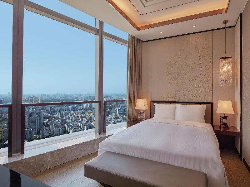 Hilton Haikou image