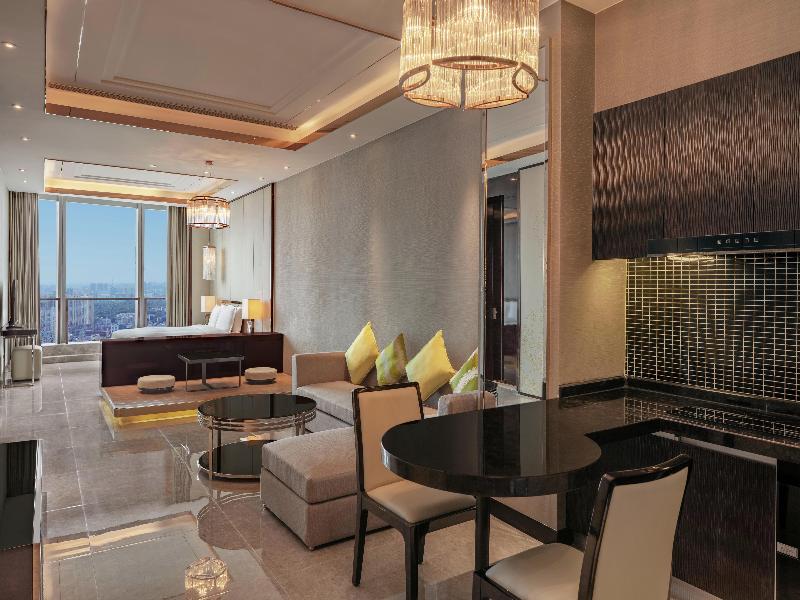 Hilton Haikou image