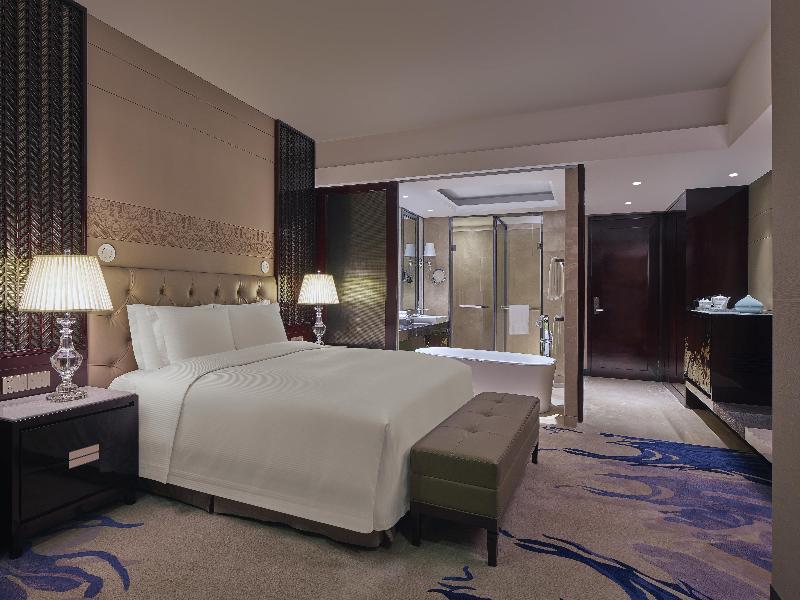 Hilton Haikou image