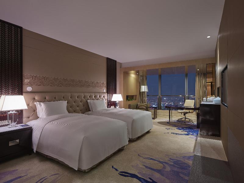 Hilton Haikou image