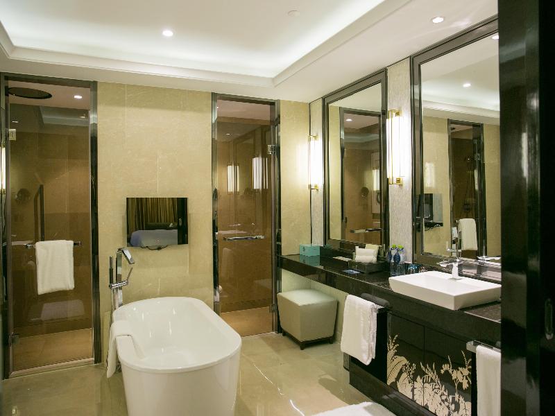 Hilton Haikou image