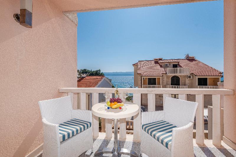 Villa Miramar image