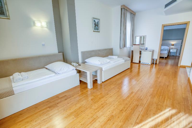 Villa Miramar image