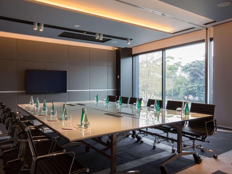 Pullman Sydney Airport image