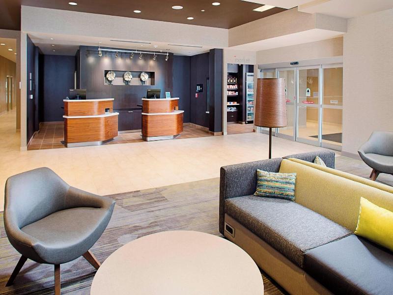 Courtyard by Marriott Dallas Carrollton image