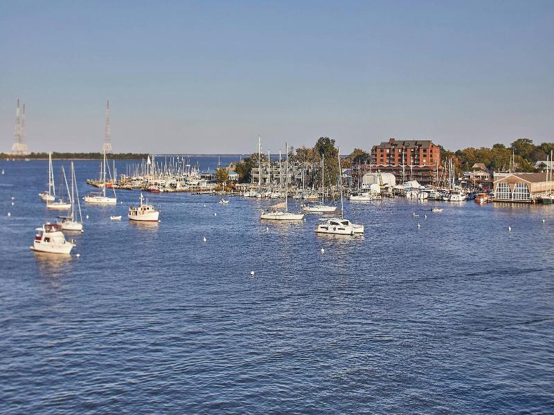 Annapolis Waterfront Hotel, Autograph Collection image