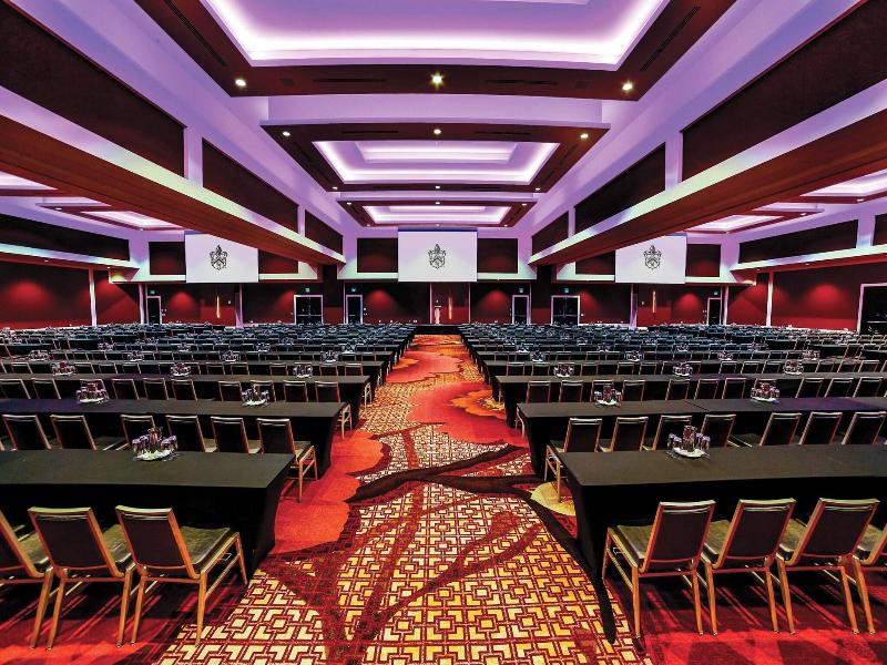 The Davenport Grand, Autograph Collection image