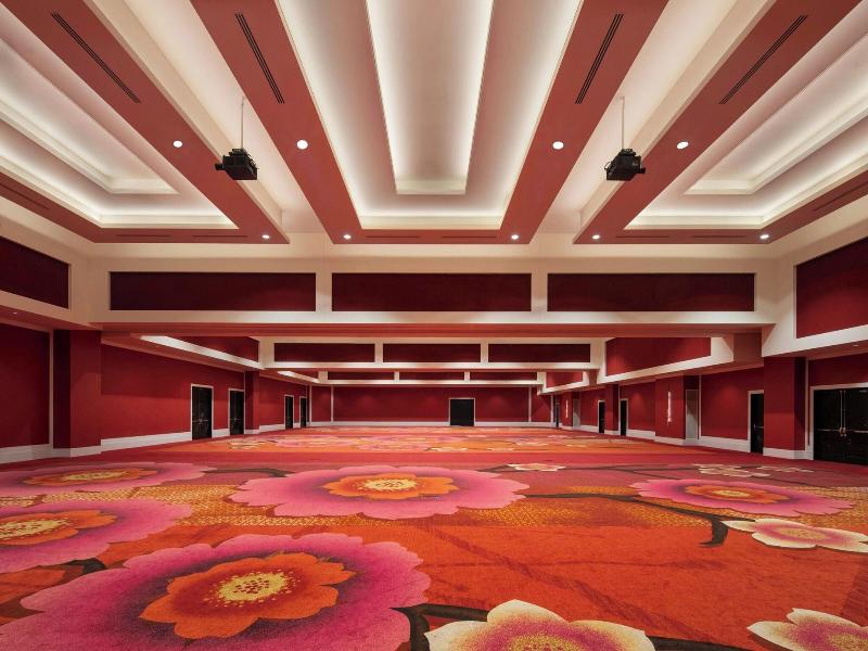 The Davenport Grand, Autograph Collection image