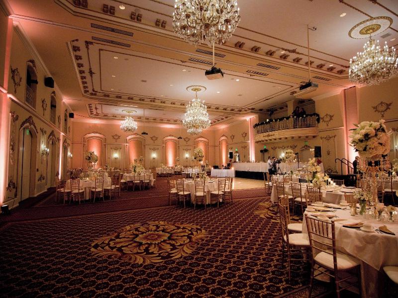 The Historic Davenport, Autograph Collection image