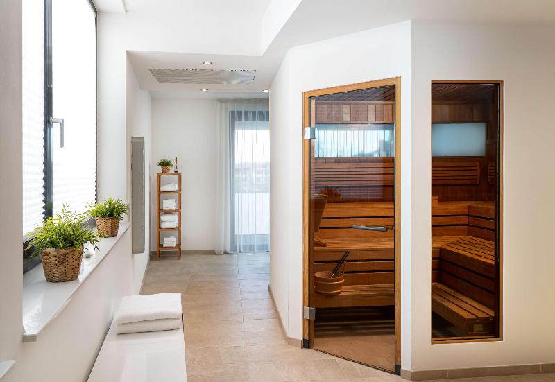 elaya hotel kleve, Trademark Collection by Wyndham image