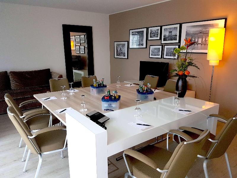 elaya hotel kleve, Trademark Collection by Wyndham image