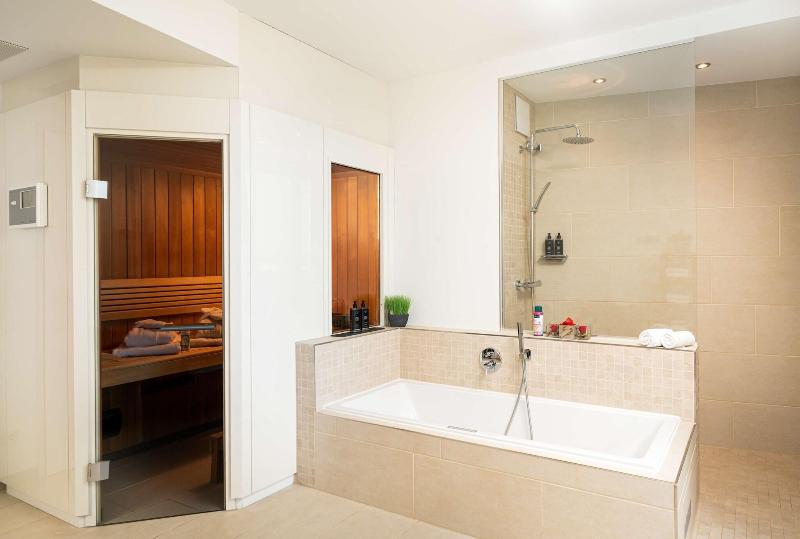 elaya hotel kleve, Trademark Collection by Wyndham image