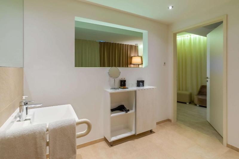 elaya hotel kleve, Trademark Collection by Wyndham image