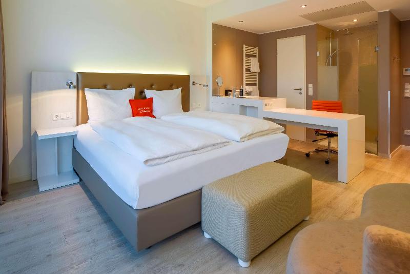 elaya hotel kleve, Trademark Collection by Wyndham image