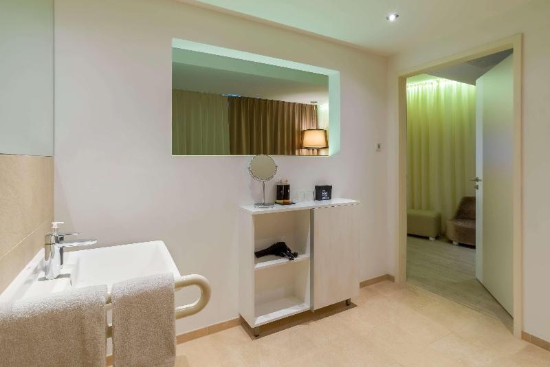 elaya hotel kleve, Trademark Collection by Wyndham image
