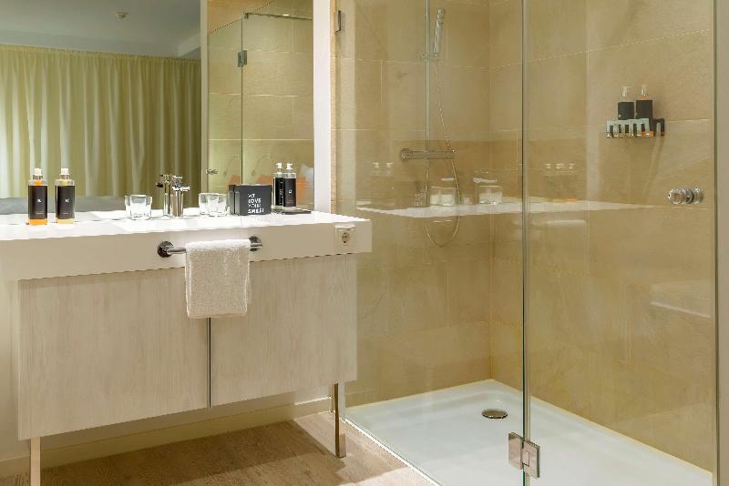 elaya hotel kleve, Trademark Collection by Wyndham image