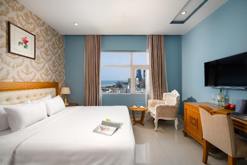Royal Ocean Hotel image