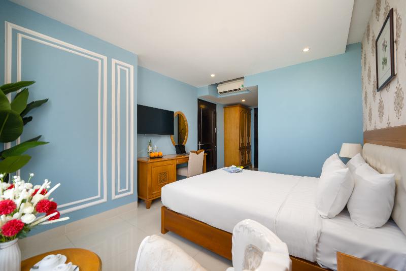 Royal Ocean Hotel image