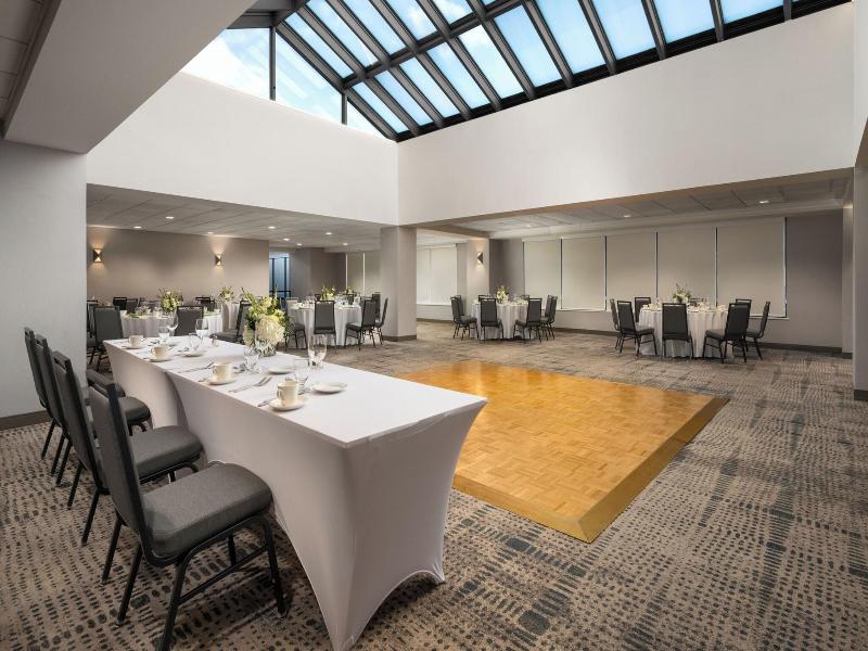 Sheraton Hartford Hotel at Bradley Airport image