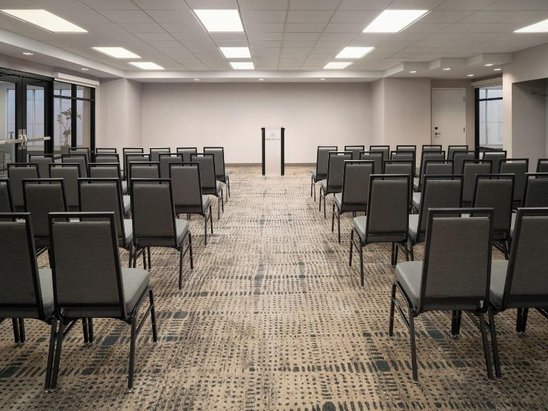 Sheraton Hartford Hotel at Bradley Airport image