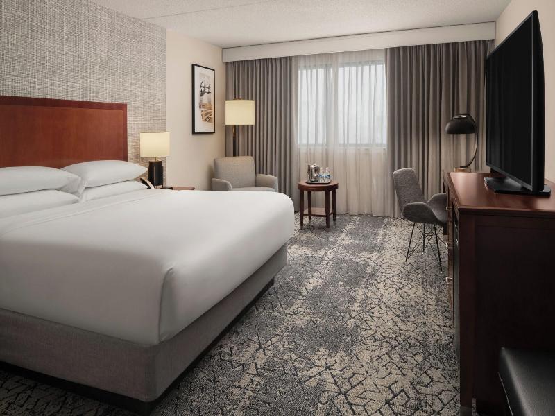 Sheraton Hartford Hotel at Bradley Airport image
