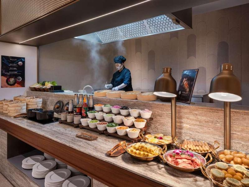 Mercure Beijing Lize Road image