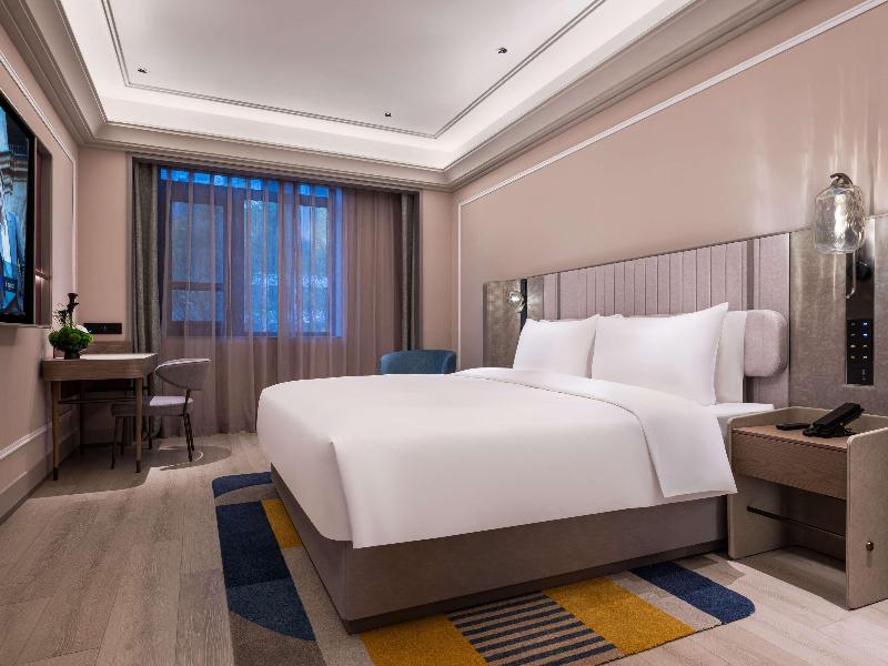 Mercure Beijing Lize Road image