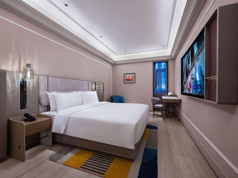 Mercure Beijing Lize Road image