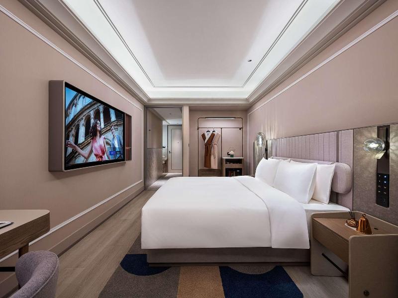 Mercure Beijing Lize Road image