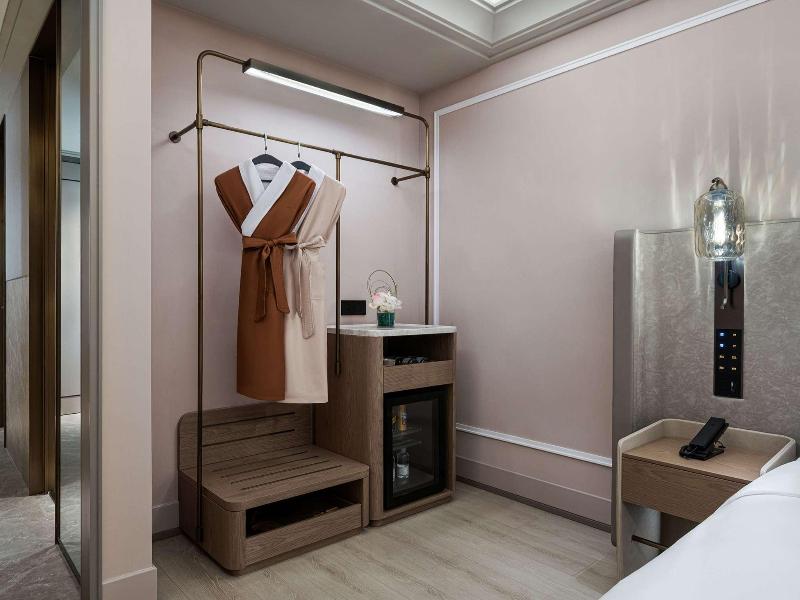 Mercure Beijing Lize Road image