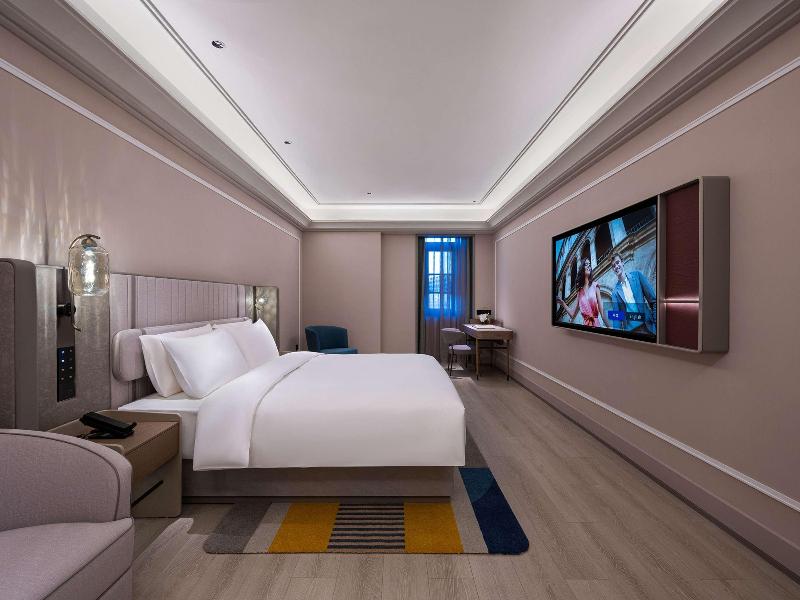 Mercure Beijing Lize Road image