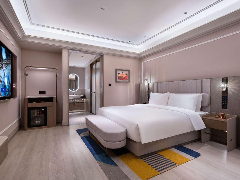 Mercure Beijing Lize Road image