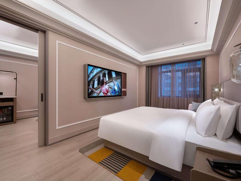 Mercure Beijing Lize Road image