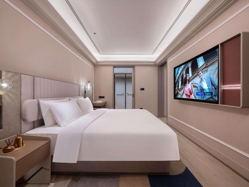 Mercure Beijing Lize Road image